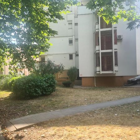City Mid Mostar Apartment エクステリア 写真
