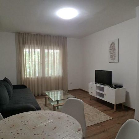 City Mid Mostar Apartment エクステリア 写真