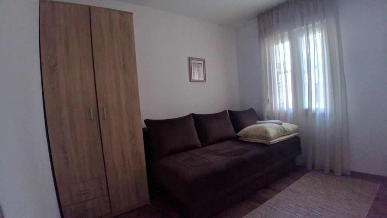 City Mid Mostar Apartment エクステリア 写真